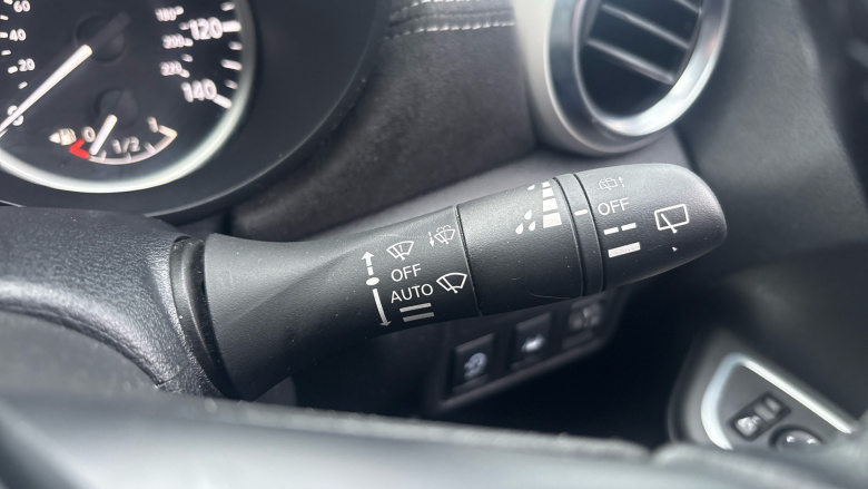 Nissan Micra 1.0 IG-T 92 N-Sport 5dr Petrol Hatchback